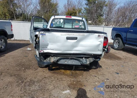 2013 Toyota Tacoma z USA, uszkodzony, nr VIN 5TFPX4EN9DX014160